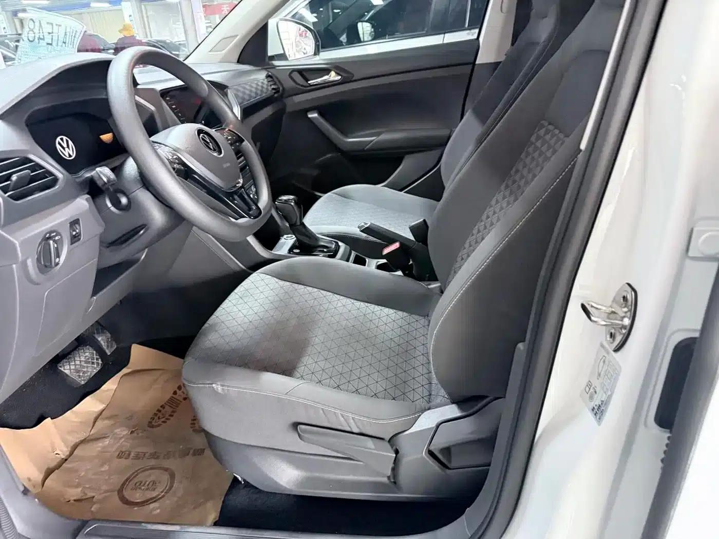 2023 Volkswagen T-Cross 1.5L Automatic Comfort Edition — миниатюра 9