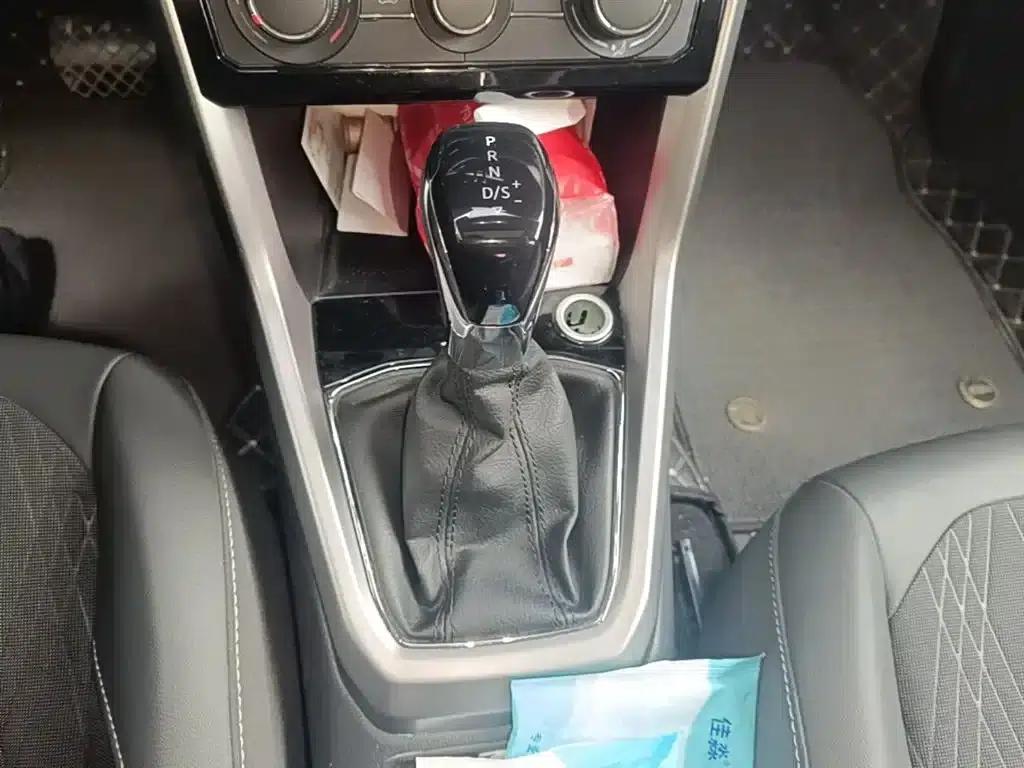 2019 Volkswagen T-Cross 1.5L Automatic Comfort Edition — миниатюра 14
