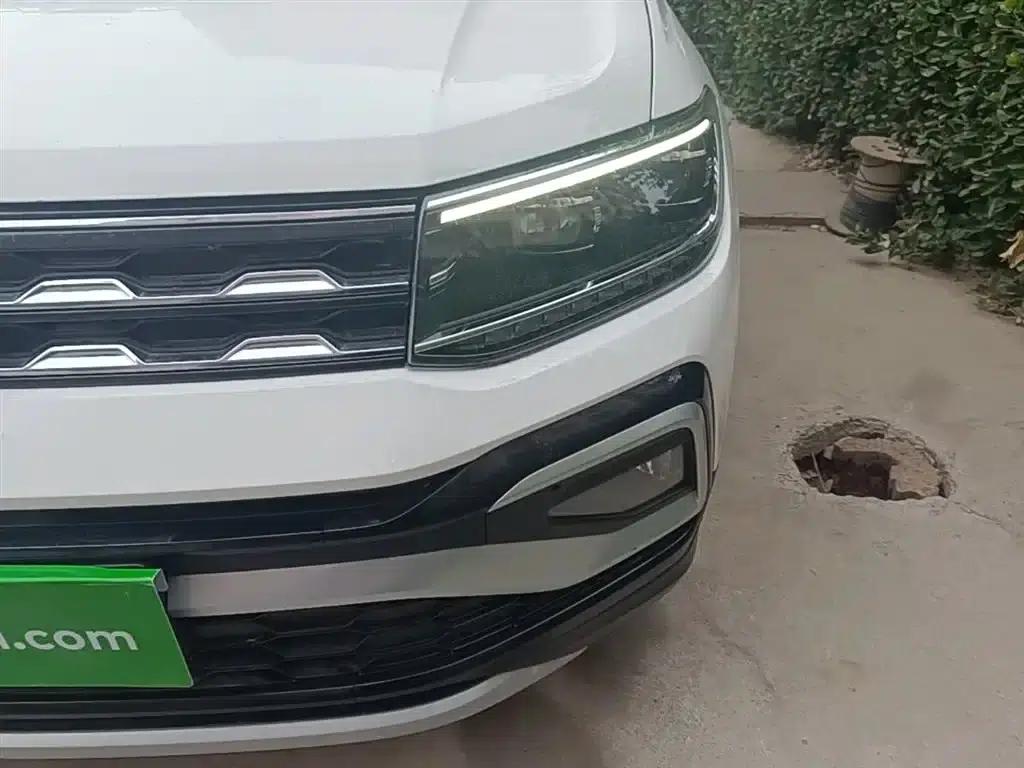 2019 Volkswagen T-Cross 1.5L Automatic Comfort Edition — миниатюра 24