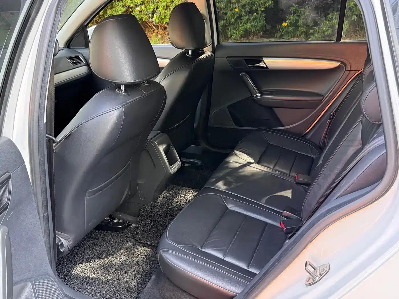 Lavida Gran Turismo 2013 1.4TSI Automatic Comfort Model — миниатюра 9