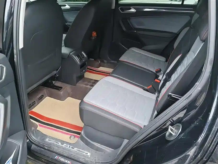 Tiguan L Plug-in Hybrid 2023 430PHEV Plug-in Hybrid Flagship Edition — миниатюра 11