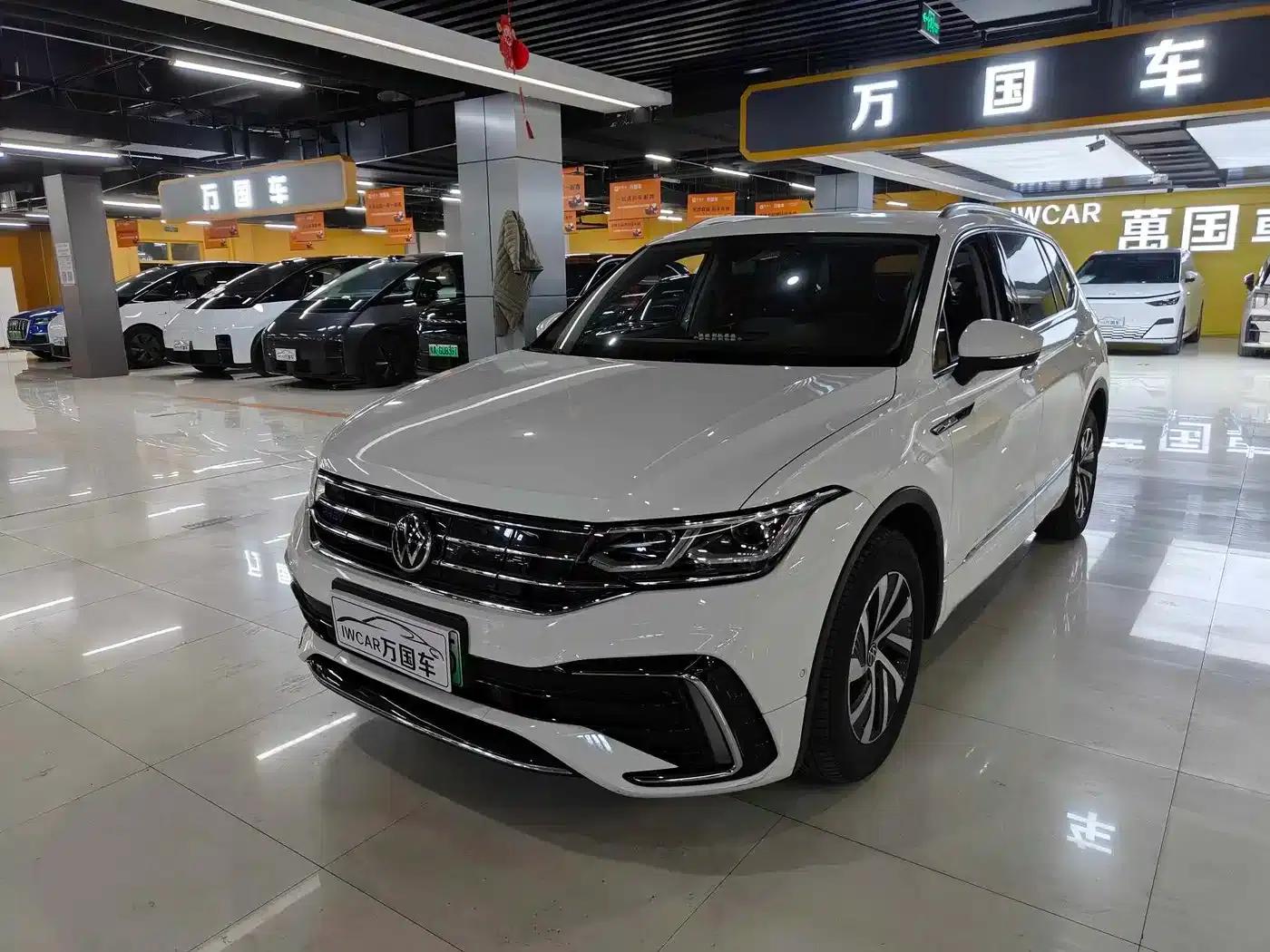 Tiguan L Plug-in Hybrid 2022 430PHEV Plug-in Hybrid Flagship Edition — миниатюра 9