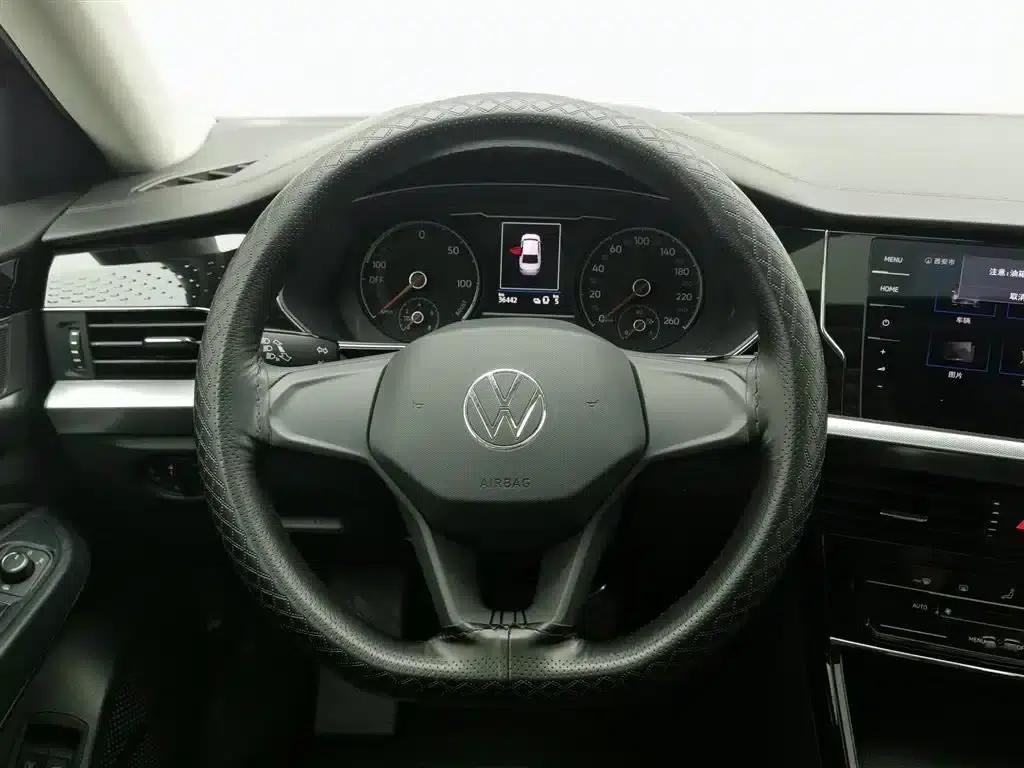 2022 Volkswagen Passat Plug-in Hybrid 430PHEV Hybrid Business Edition — миниатюра 11
