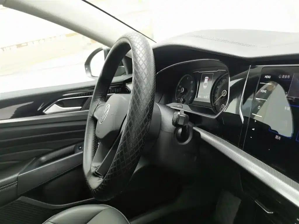 2022 Volkswagen Passat Plug-in Hybrid 430PHEV Hybrid Business Edition — миниатюра 22