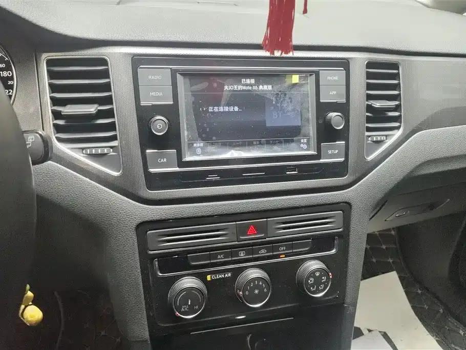 Golf Sportsvan 2018 230TSI Automatic Entry-Level — миниатюра 13