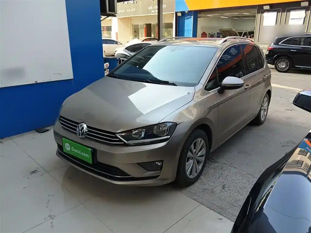 Golf Sportsvan 2018 230TSI Automatic Entry-Level — миниатюра 2