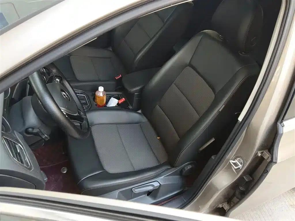 Golf Sportsvan 2018 230TSI Automatic Entry-Level — миниатюра 11
