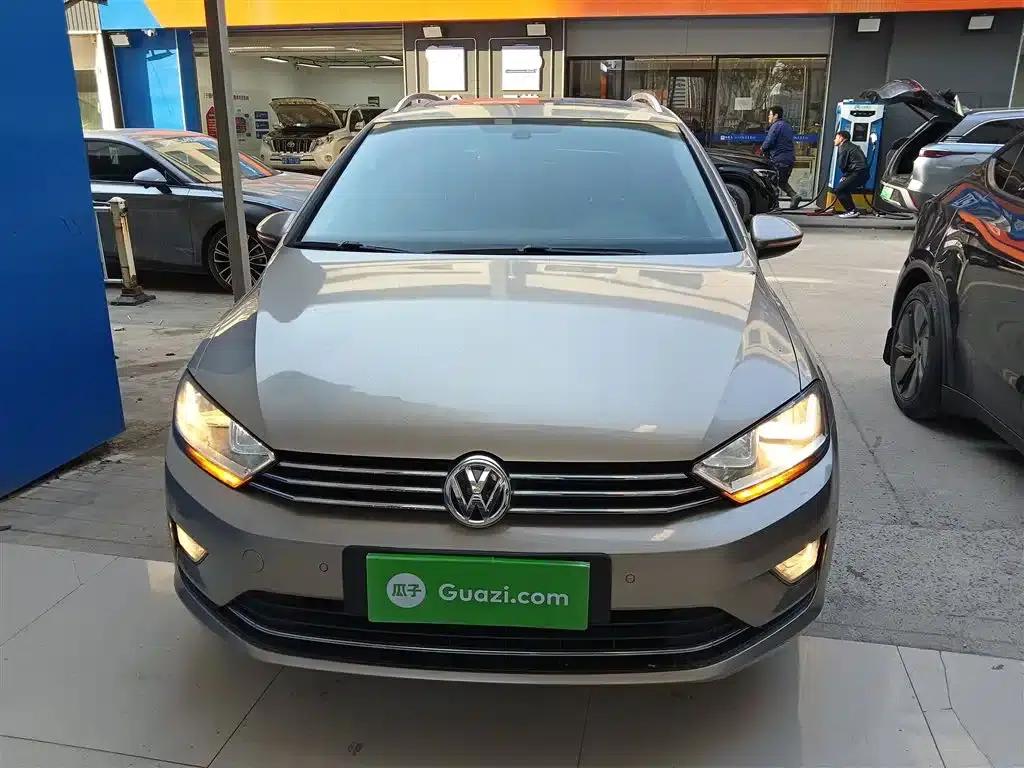 Golf Sportsvan 2018 230TSI Automatic Entry-Level — миниатюра 3
