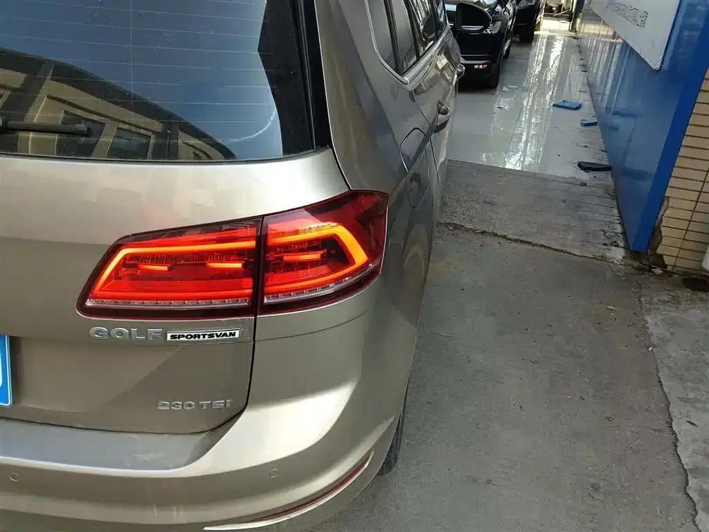 Golf Sportsvan 2018 230TSI Automatic Entry-Level — миниатюра 24