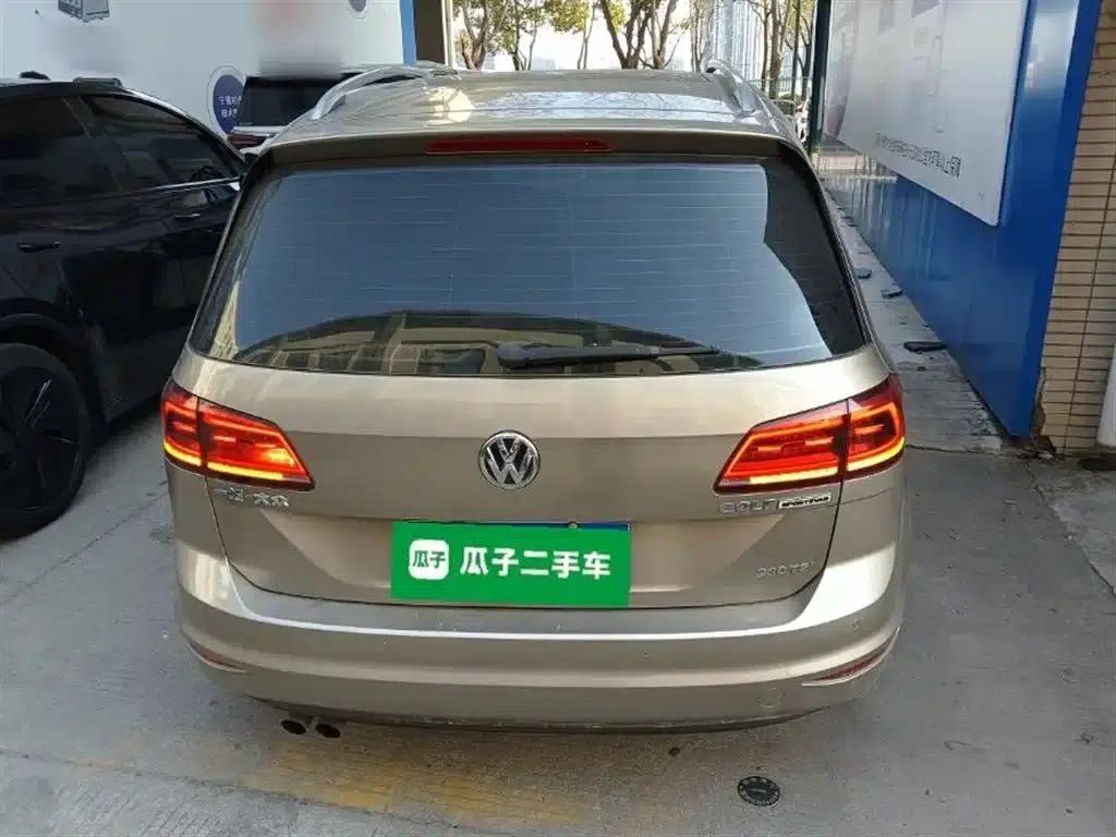 Golf Sportsvan 2018 230TSI Automatic Entry-Level — миниатюра 4