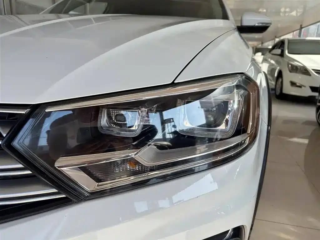C-TREK 2018 1.5L Automatic Fashion Model — миниатюра 3