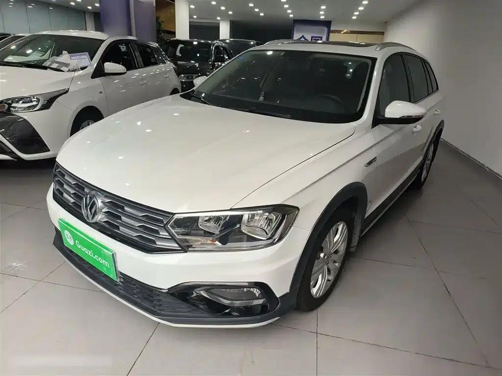C-TREK 2017 1.6L Automatic Comfort Model — миниатюра 1
