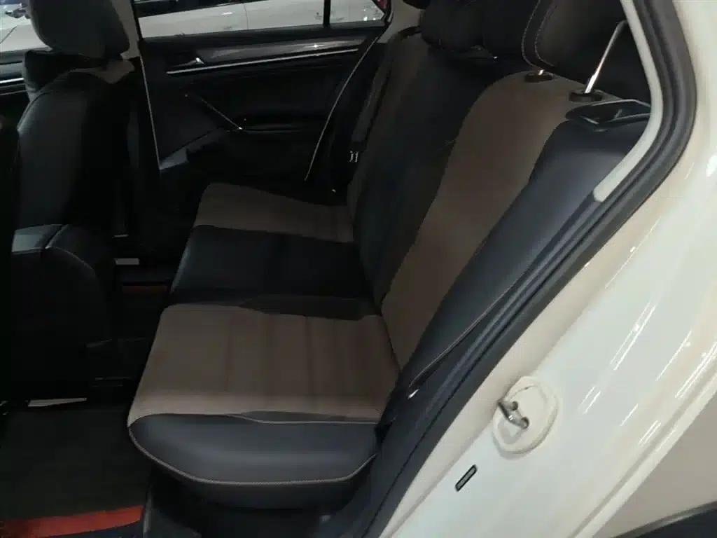 C-TREK 2017 1.6L Automatic Comfort Model — миниатюра 17