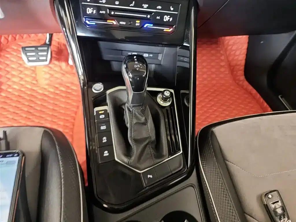 Tayron X 2020 330TSI 2WD Premium Intelligent Edition — миниатюра 14