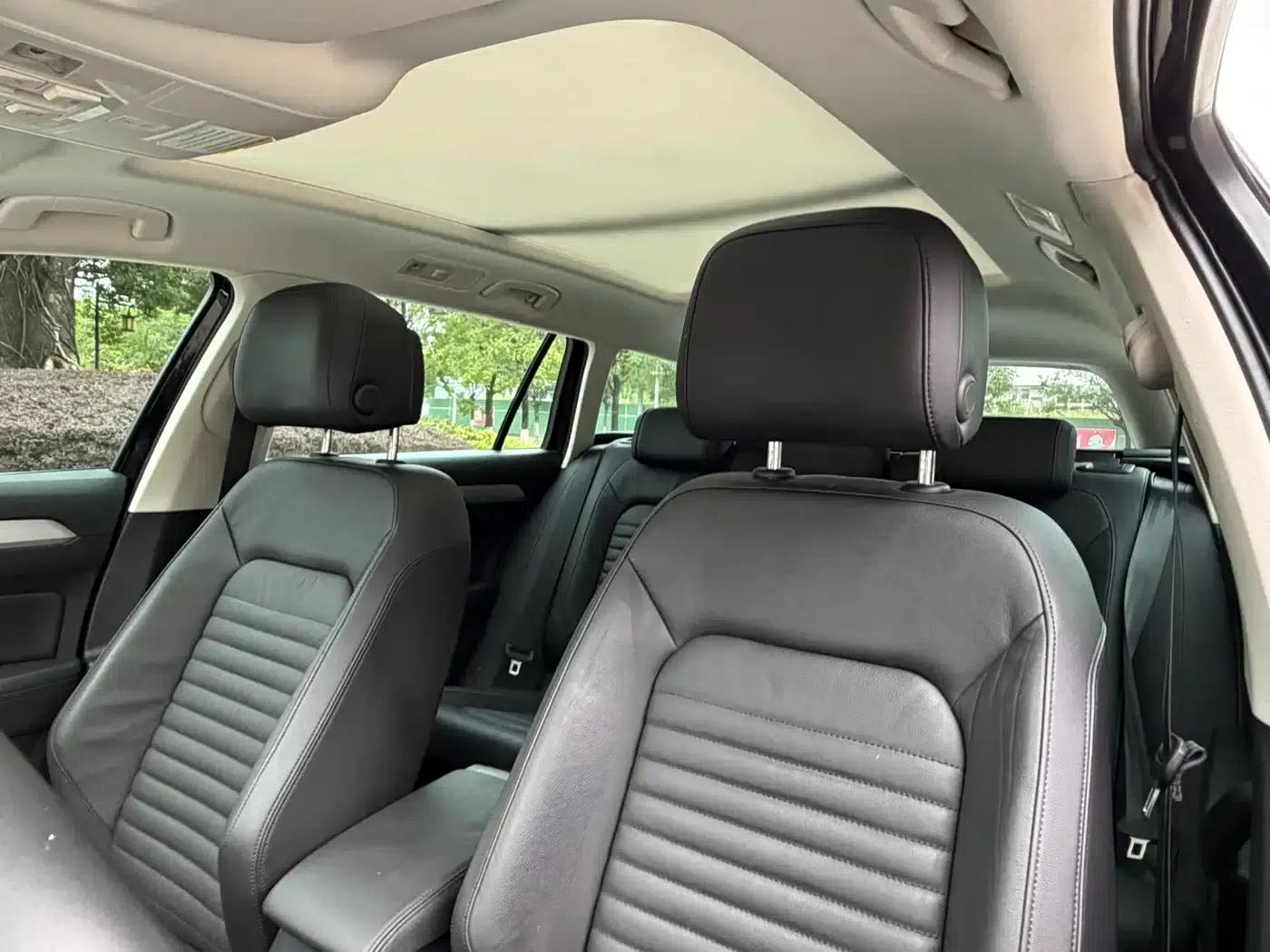 Passat Variant 2018 380TSI 2WD Comfortline — миниатюра 7