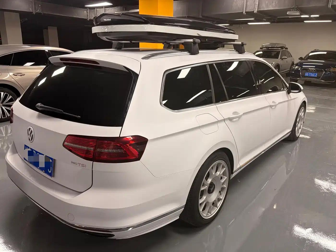 2016 Volkswagen Passat Variant 380TSI 2WD R-line — миниатюра 9