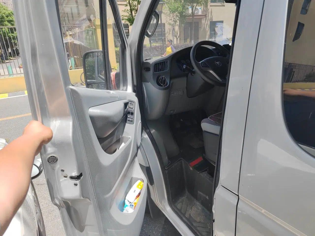 Foton Toano 2022 2.8T Manual Jixiang Multi-Function Long-Wheelbase Mid-Roof with Rear Dual Tires 7/9-Seater F2.8NS6B177L — миниатюра 17