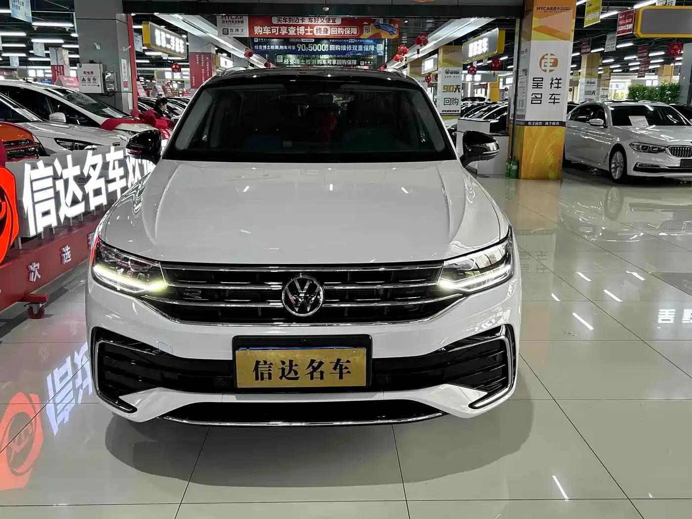Tiguan X 2022 330TSI 2WD Flagship Edition — миниатюра 2