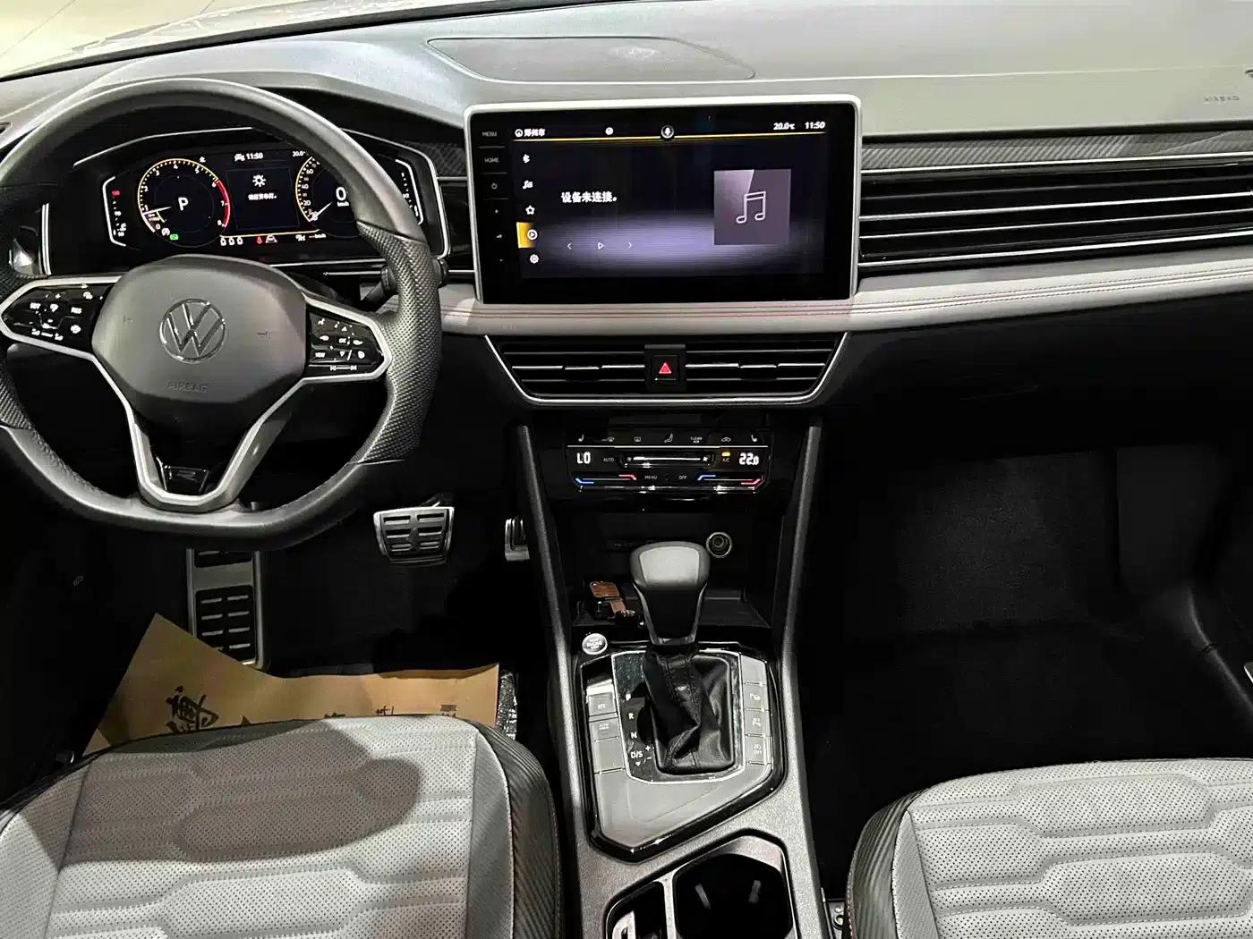 Tiguan X 2022 330TSI 2WD Flagship Edition — миниатюра 4