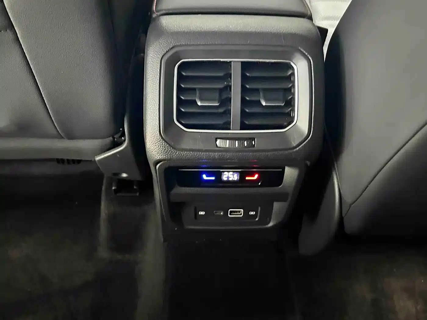 Tiguan X 2022 330TSI 2WD Flagship Edition — миниатюра 5