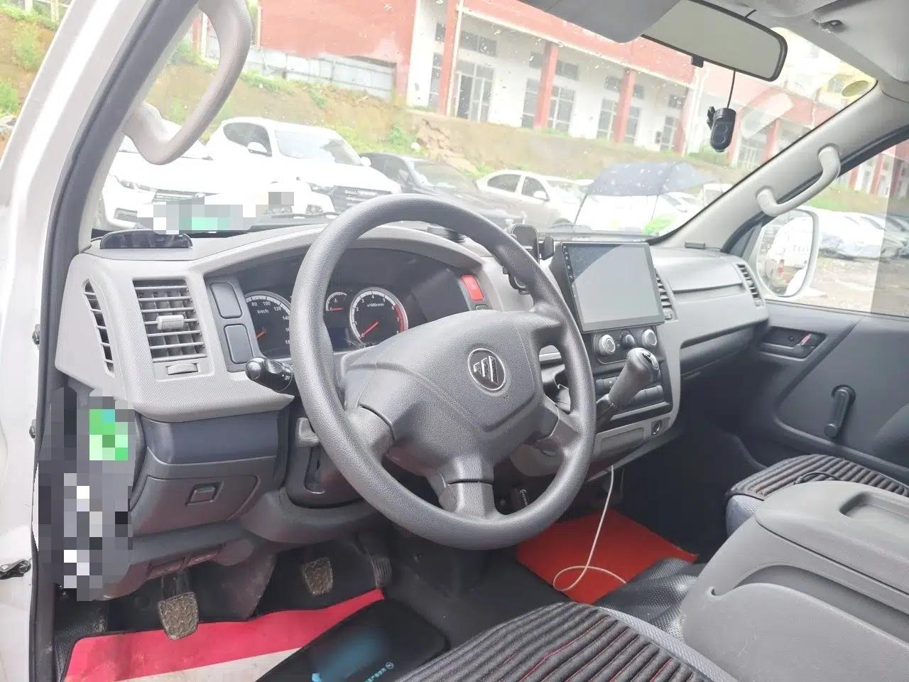 Foton Scenic G7 2022 2.4L Gasoline Commercial Version Short Wheelbase High-Roof Van 2 Seats Model 4K22D4M — миниатюра 10