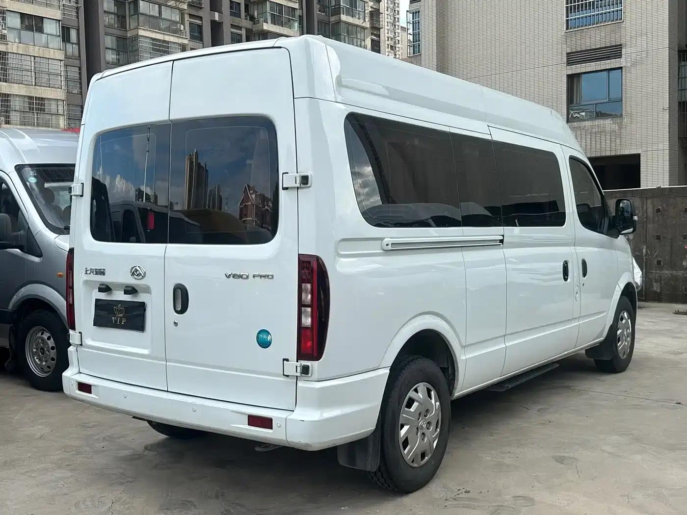 Xintu V80 2024 PRO Business Edition, 6MT, Long Wheelbase, Mid-Roof, 147Ps, 9 Seats, 4 Rows, Non-Commercial Use — миниатюра 11