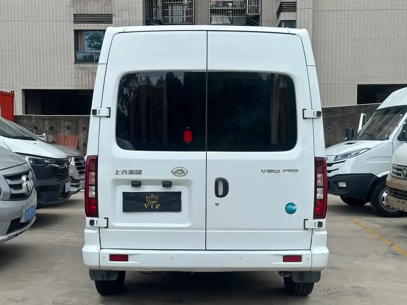 Xintu V80 2024 PRO Business Edition, 6MT, Long Wheelbase, Mid-Roof, 147Ps, 9 Seats, 4 Rows, Non-Commercial Use — миниатюра 7