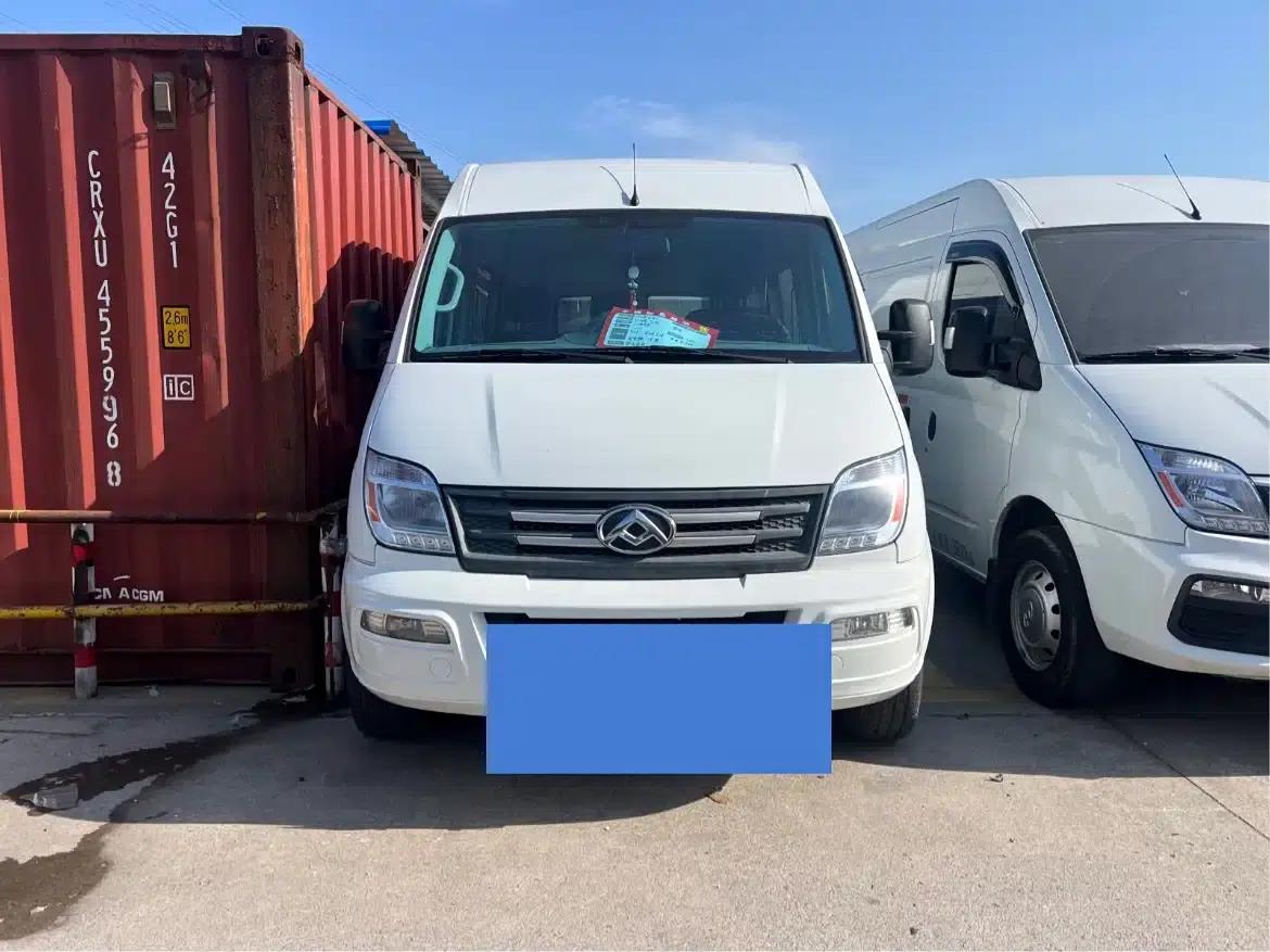Xintu V80 2021 2.0T PLUS Manual All-Rounder Long Wheelbase Mid-Roof 6/7/8/9 Seats — миниатюра 1