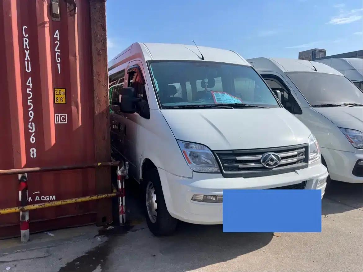 Xintu V80 2021 2.0T PLUS Manual All-Rounder Long Wheelbase Mid-Roof 6/7/8/9 Seats — миниатюра 2