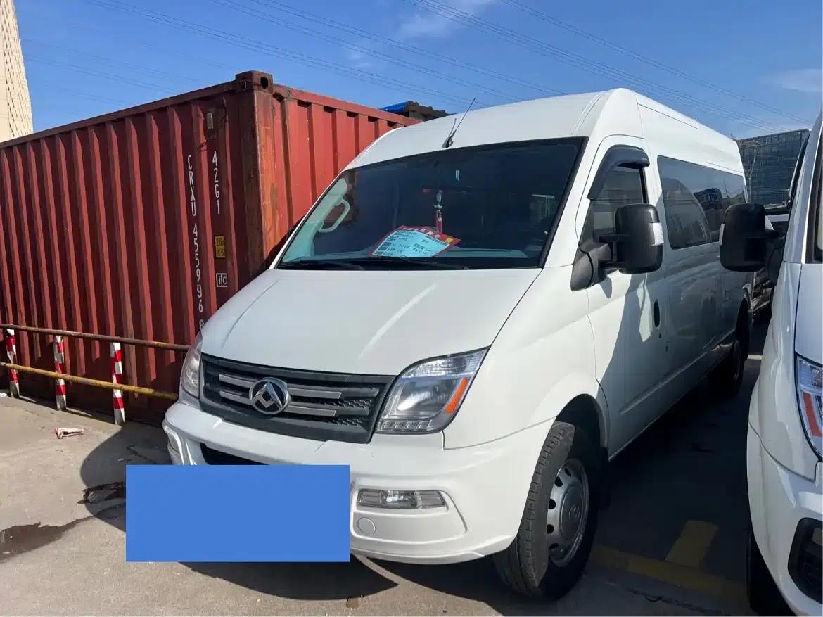 Xintu V80 2021 2.0T PLUS Manual All-Rounder Long Wheelbase Mid-Roof 6/7/8/9 Seats — миниатюра 3