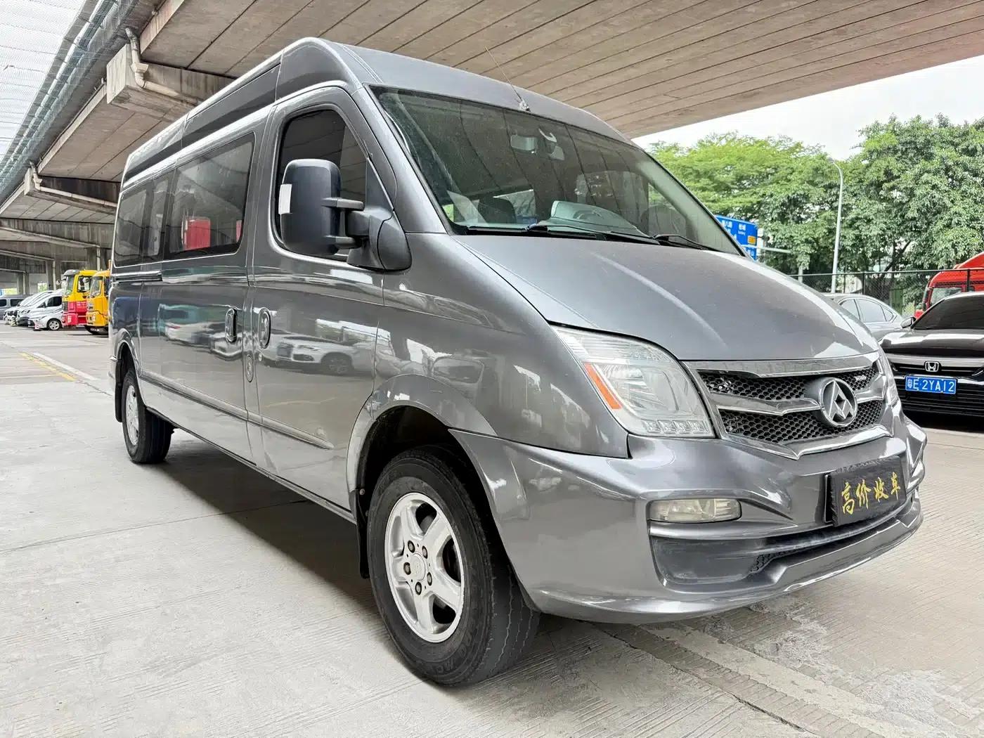 Xintu V80 2016 Model 2.5T AMT Aoyuntong National V Long Wheelbase Mid-Roof 7 Seats — миниатюра 3