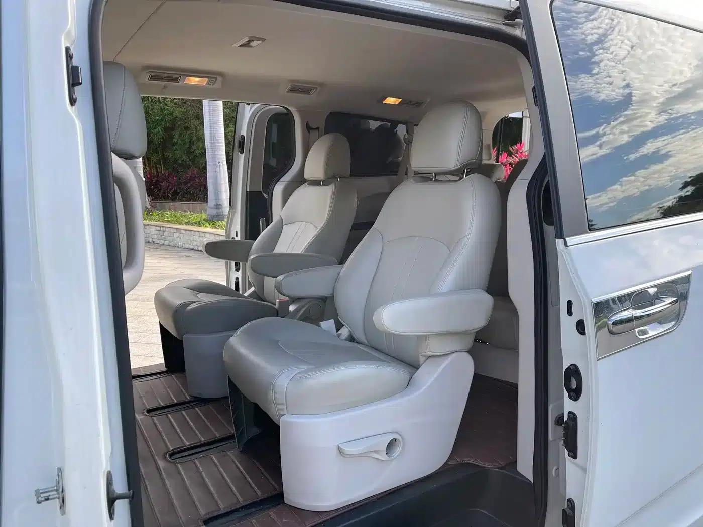 Maxus G10 2014 2.0T Automatic Luxury Executive Edition — миниатюра 6