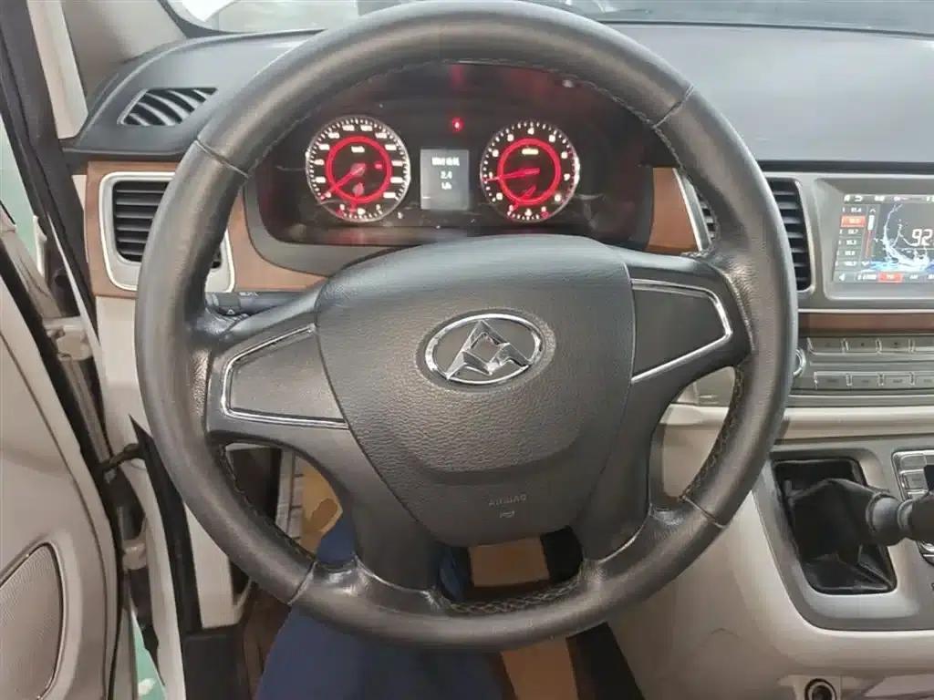 Maxus G10 2016 2.0T Manual Elite Edition — миниатюра 11