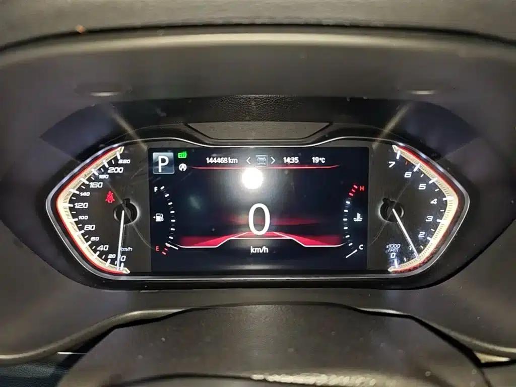 SAIC MAXUS D90 2017 2.0T Automatic 2WD Mercury Basic Edition — миниатюра 12