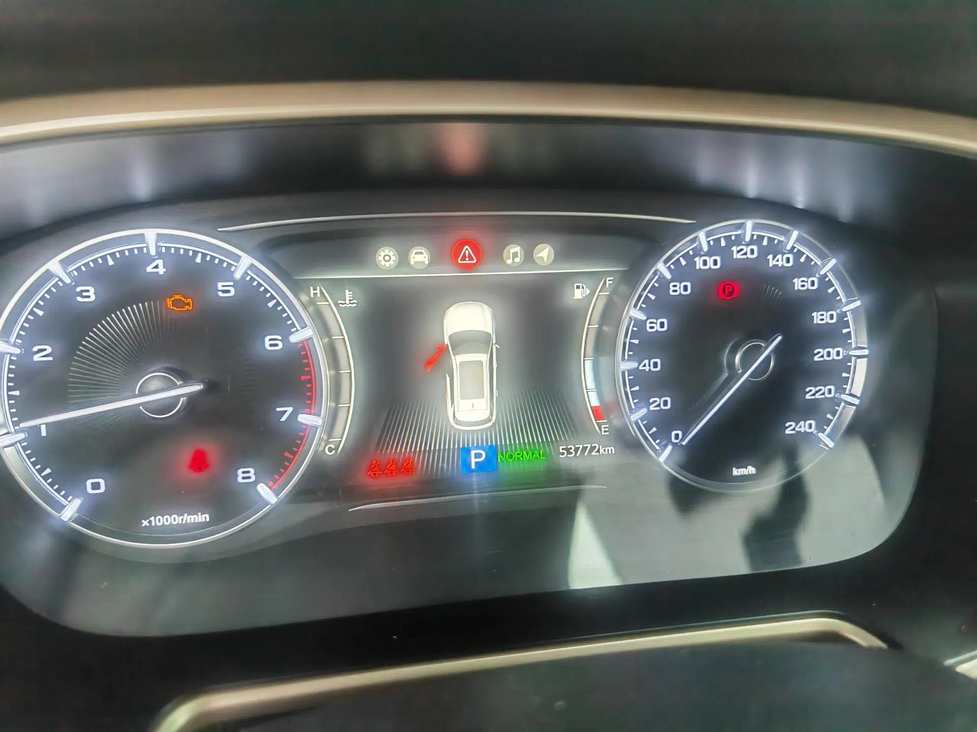 GAC Trumpchi GS5 2019 270T Automatic Luxury Edition — миниатюра 10