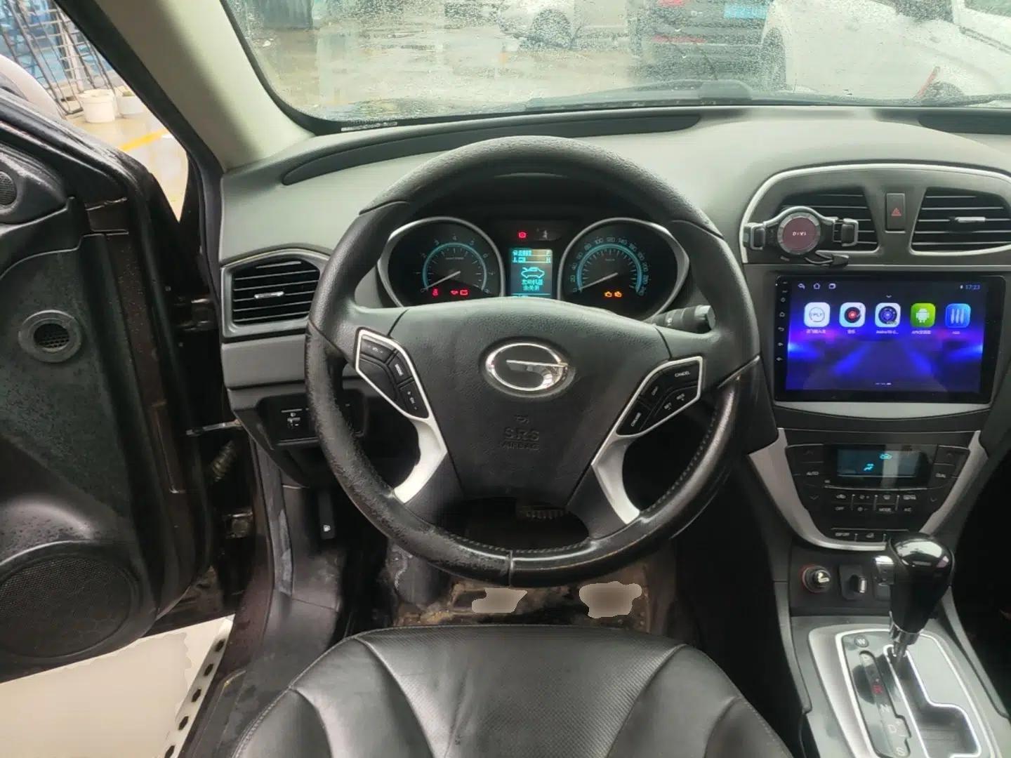 GAC Trumpchi GS5 2014 2.0L Automatic Two-Wheel Drive Anniversary Value Edition — миниатюра 14