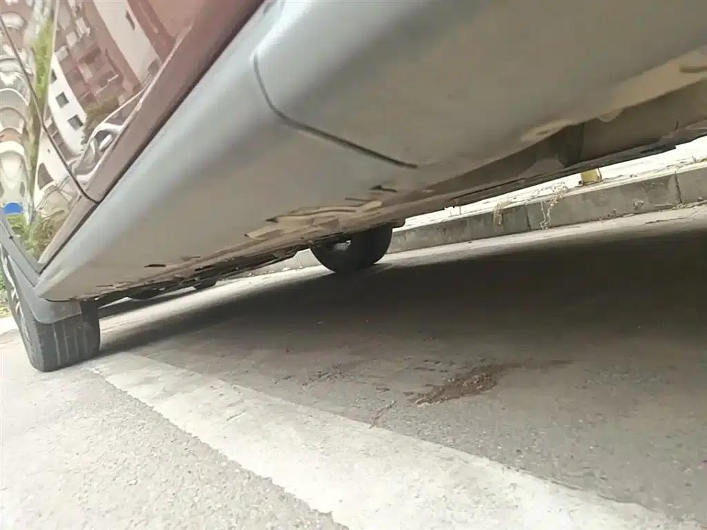 Jingyi X3 2016 1.5L Comfort Model — миниатюра 22