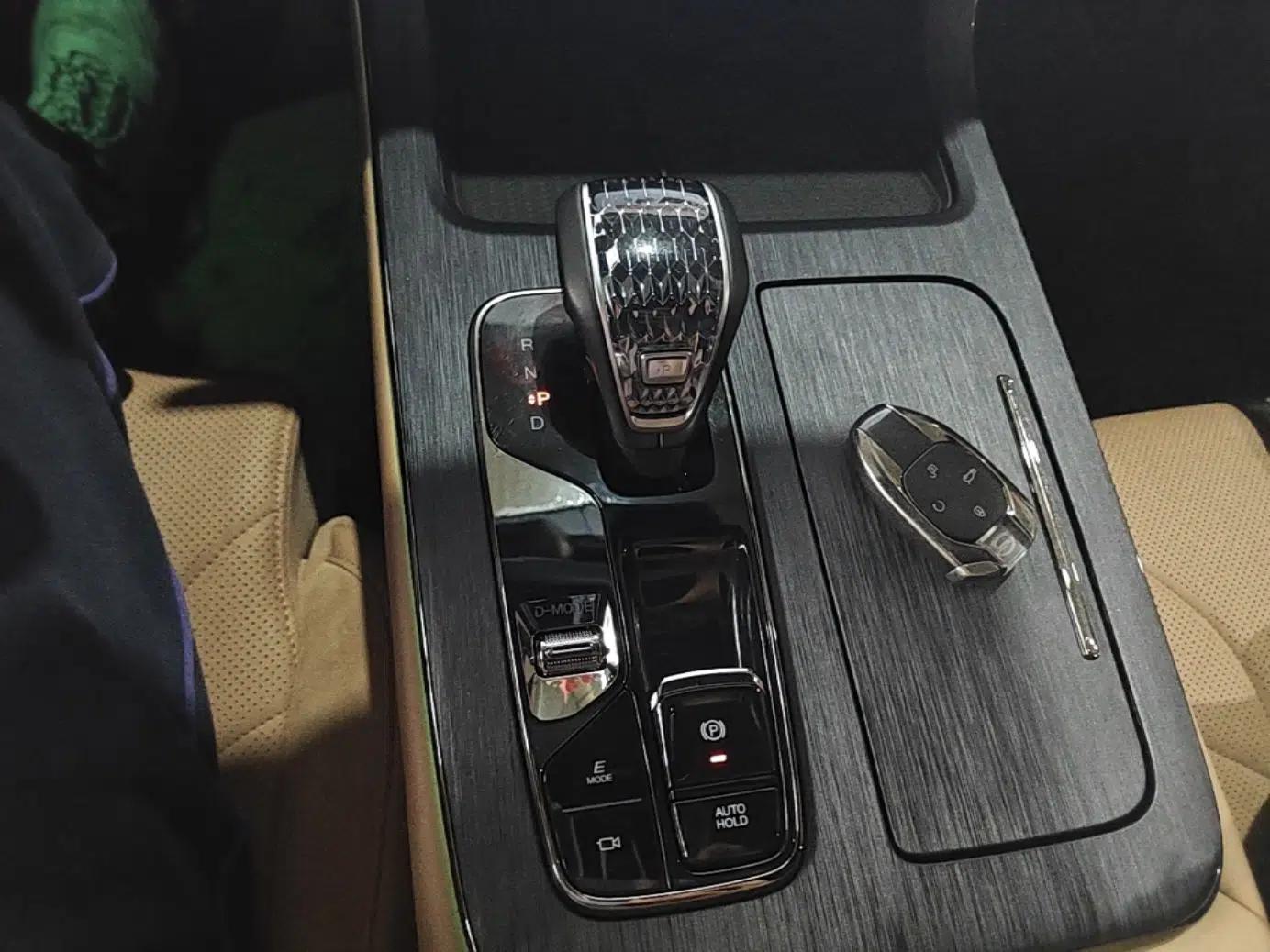 GAC Trumpchi ES9 2024 PHEV 143km Traveler Max — миниатюра 17