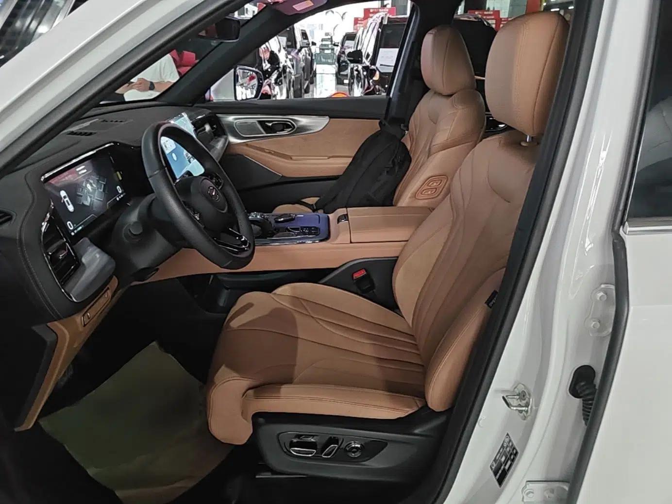 GAC Trumpchi ES9 2024 PHEV 143km Traveler Max — миниатюра 18