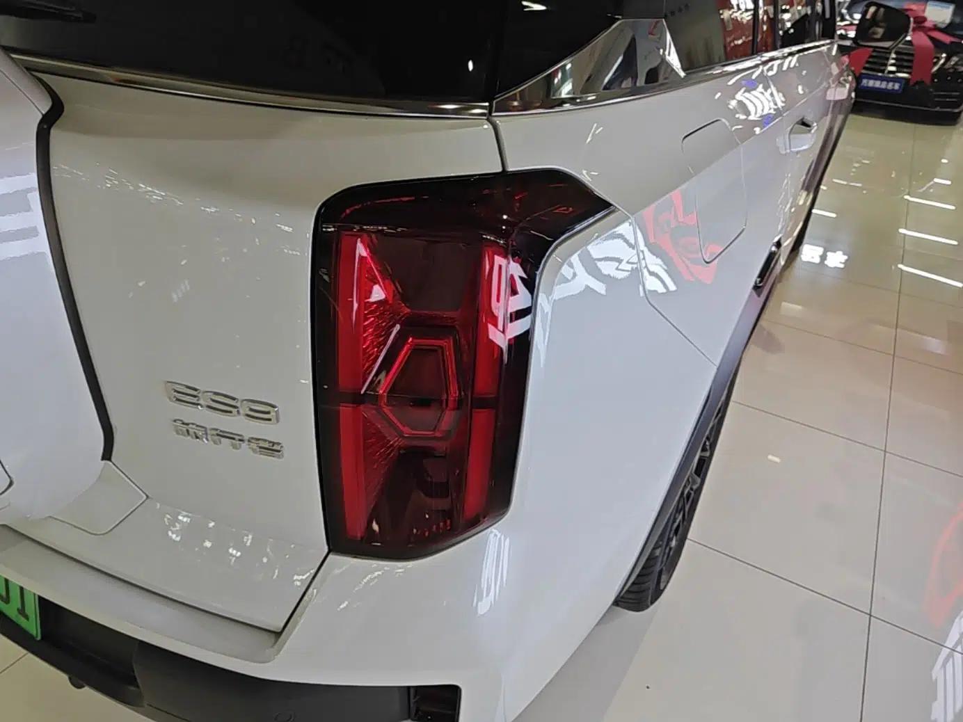 GAC Trumpchi ES9 2024 PHEV 143km Traveler Max — миниатюра 7