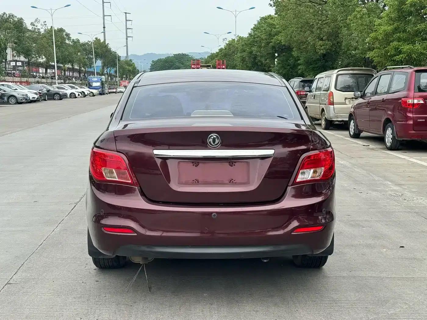 Jingyi S50 2014 1.5L Manual Deluxe Edition — миниатюра 5