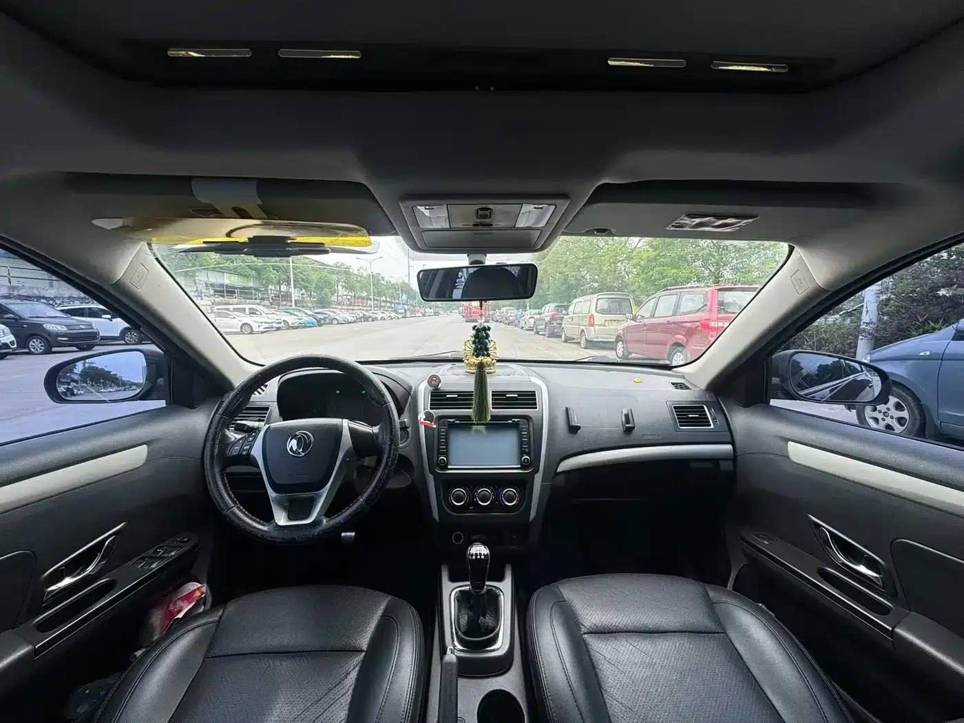Jingyi S50 2014 1.5L Manual Deluxe Edition — миниатюра 8