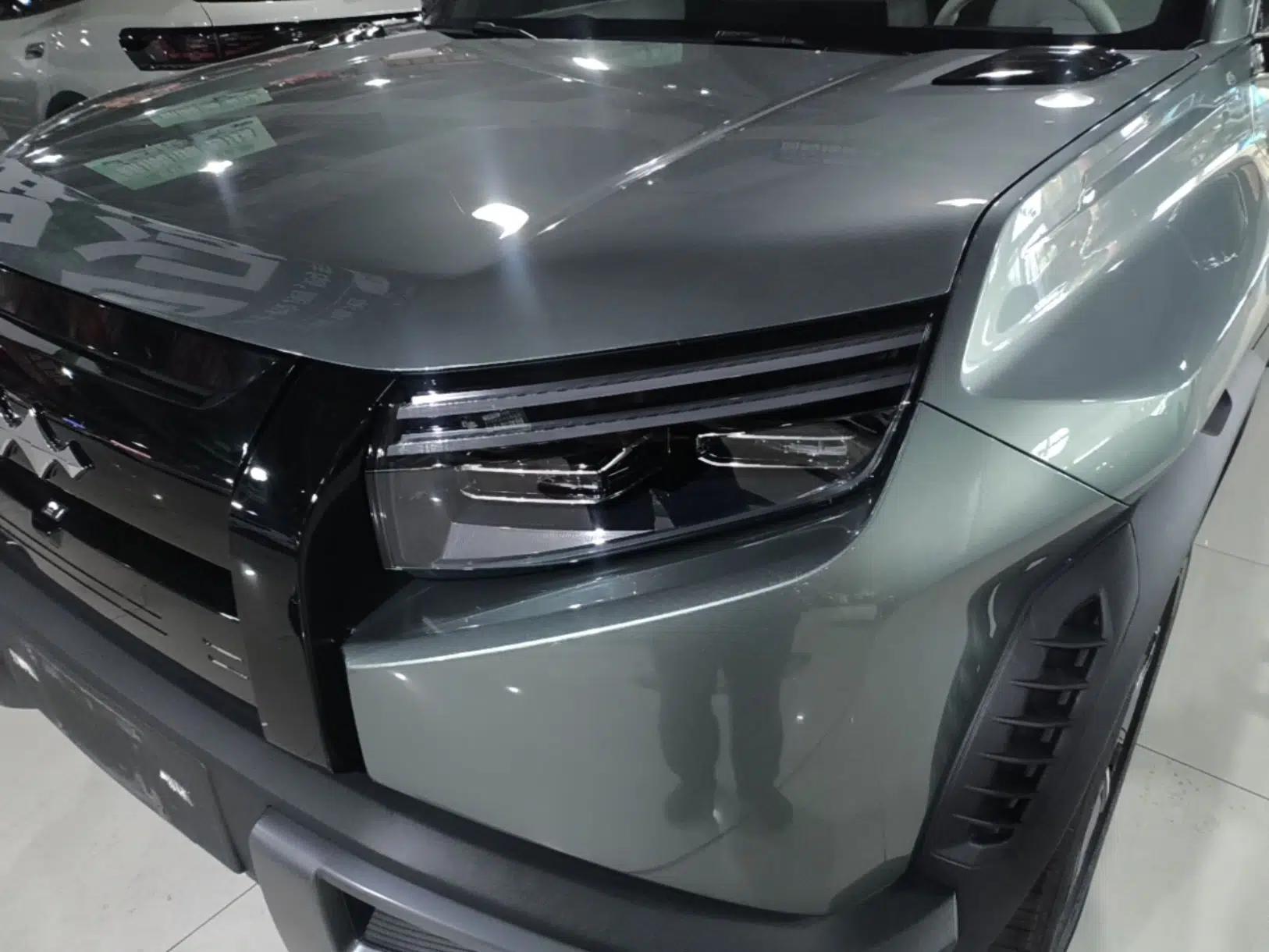 Formula Leopard Titanium 3 2025 501KM All-Wheel Drive Intelligent Driving Ultra Version — миниатюра 9