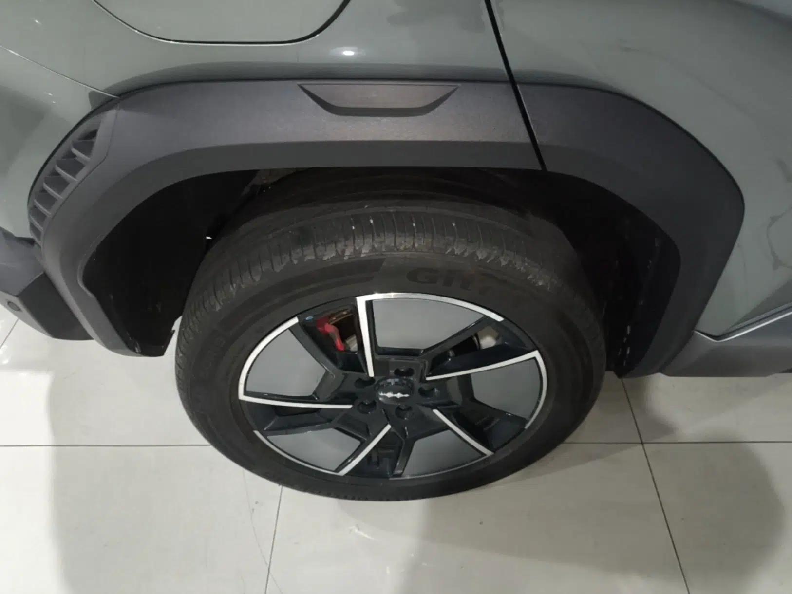 Formula Leopard Titanium 3 2025 501KM All-Wheel Drive Intelligent Driving Ultra Version — миниатюра 10