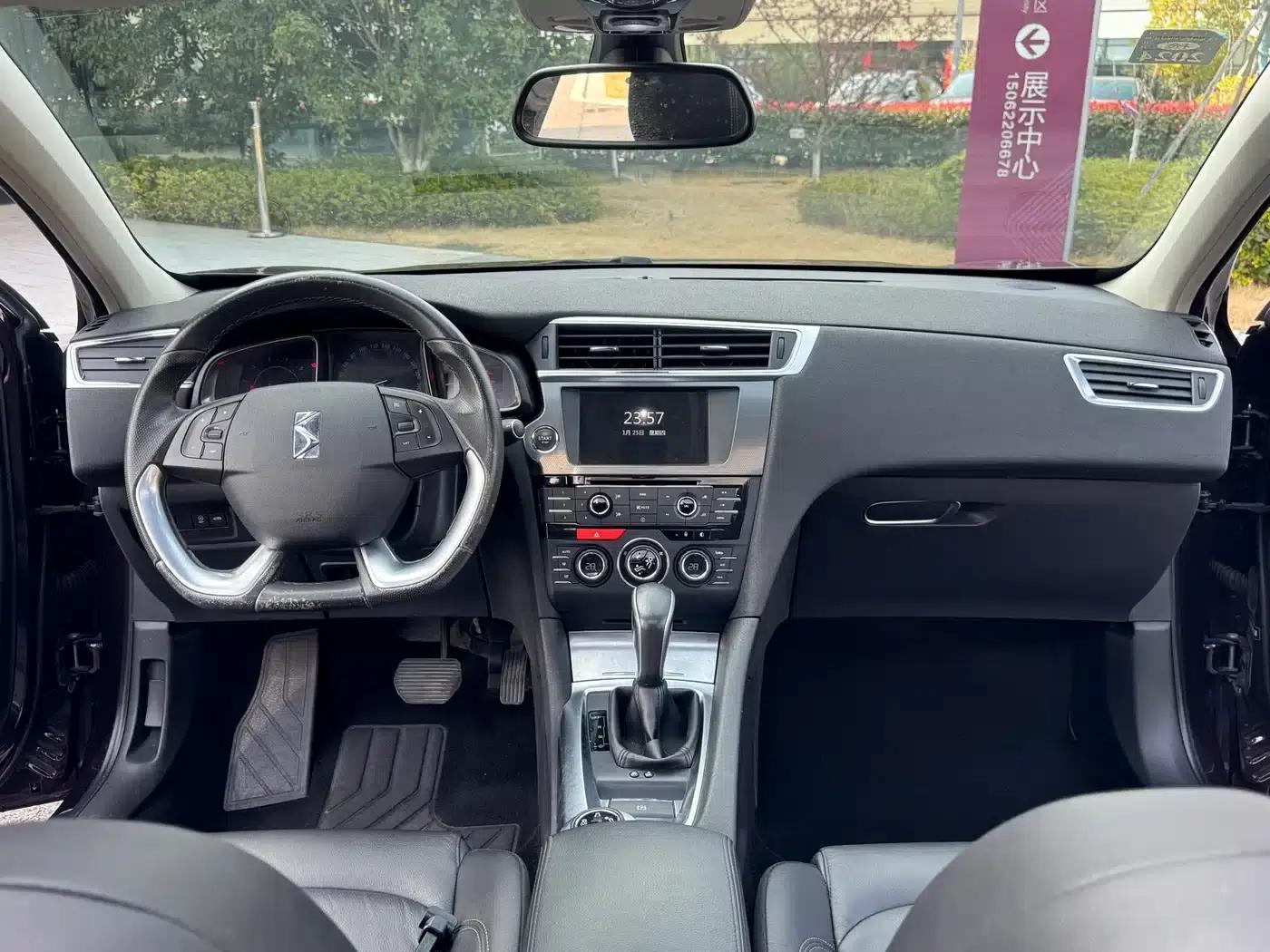 DS 6 2014 1.6T Luxury Edition THP160 — миниатюра 6