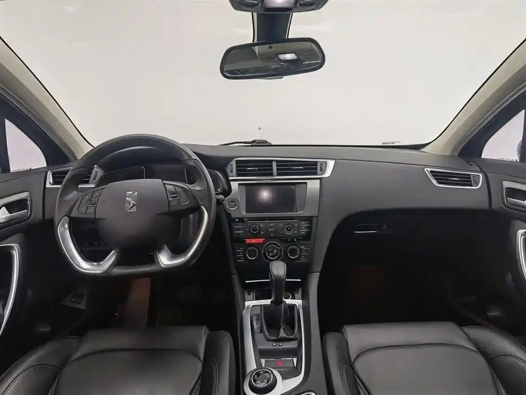 DS 6 2016 1.6T Luxury Edition THP160 — миниатюра 5