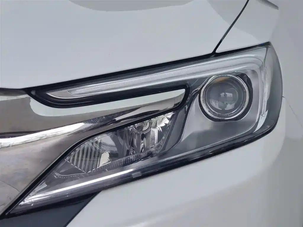 DS 6 2016 1.6T Luxury Edition THP160 — миниатюра 7