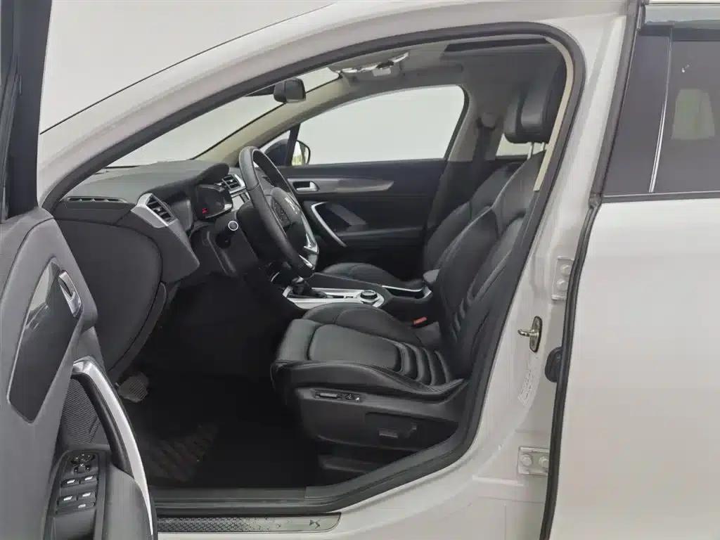 DS 6 2016 1.6T Luxury Edition THP160 — миниатюра 10
