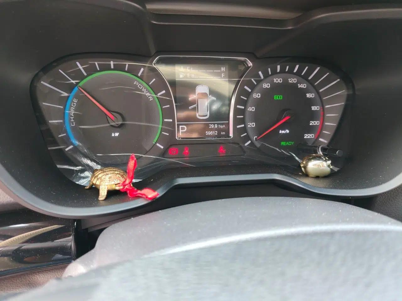 GAC Trumpchi GS4 New Energy 2017 1.5L PHEV Deluxe Edition — миниатюра 13