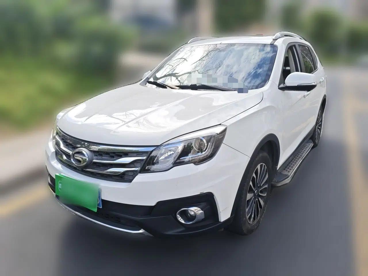 GAC Trumpchi GS5 Super 2016 2.0L Automatic Two-Wheel Drive Anniversary Edition — миниатюра 1